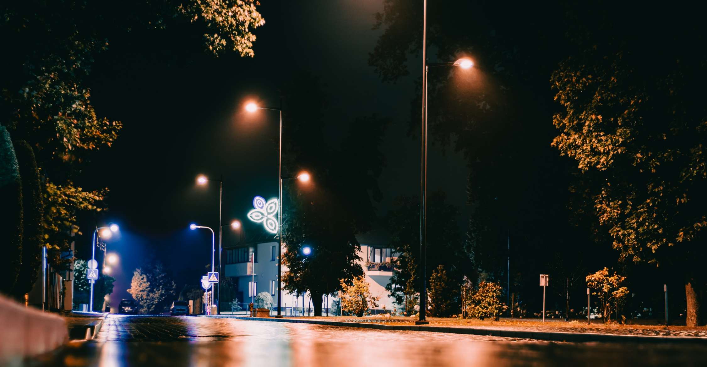 樓宇自控系統(tǒng)，弱電設備監(jiān)控，高效建筑管理，減少人工成本